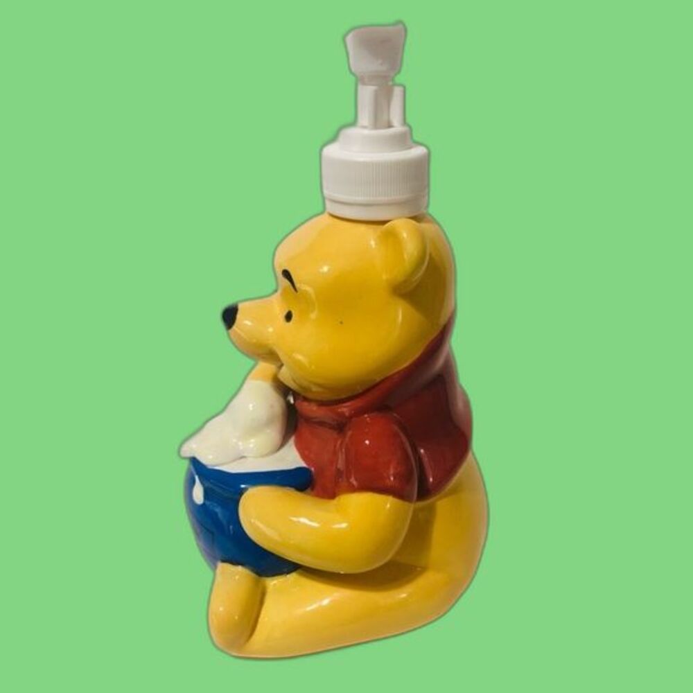 Winnie the Pooh ,Pooh and Friends ,Hand painted Ceramic Lotion Dispenser, unused - Picture 2 of 4